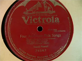 small_victrola 74547.webp